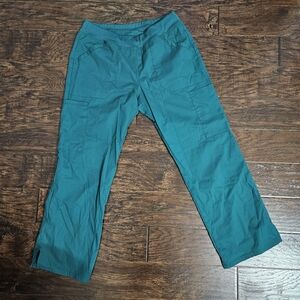 Cherokee Scrub Bottoms Hunter Green, Medium petite